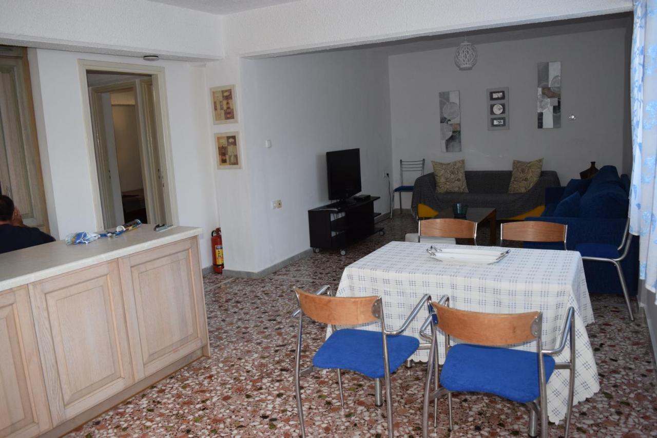 Venetsanou Ketsea 77 Apartment Kalamata Luaran gambar