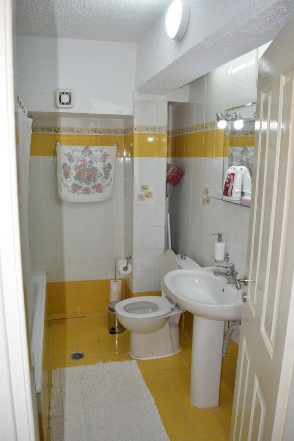 Venetsanou Ketsea 77 Apartment Kalamata Luaran gambar