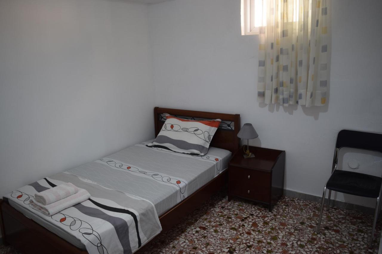 Venetsanou Ketsea 77 Apartment Kalamata Luaran gambar