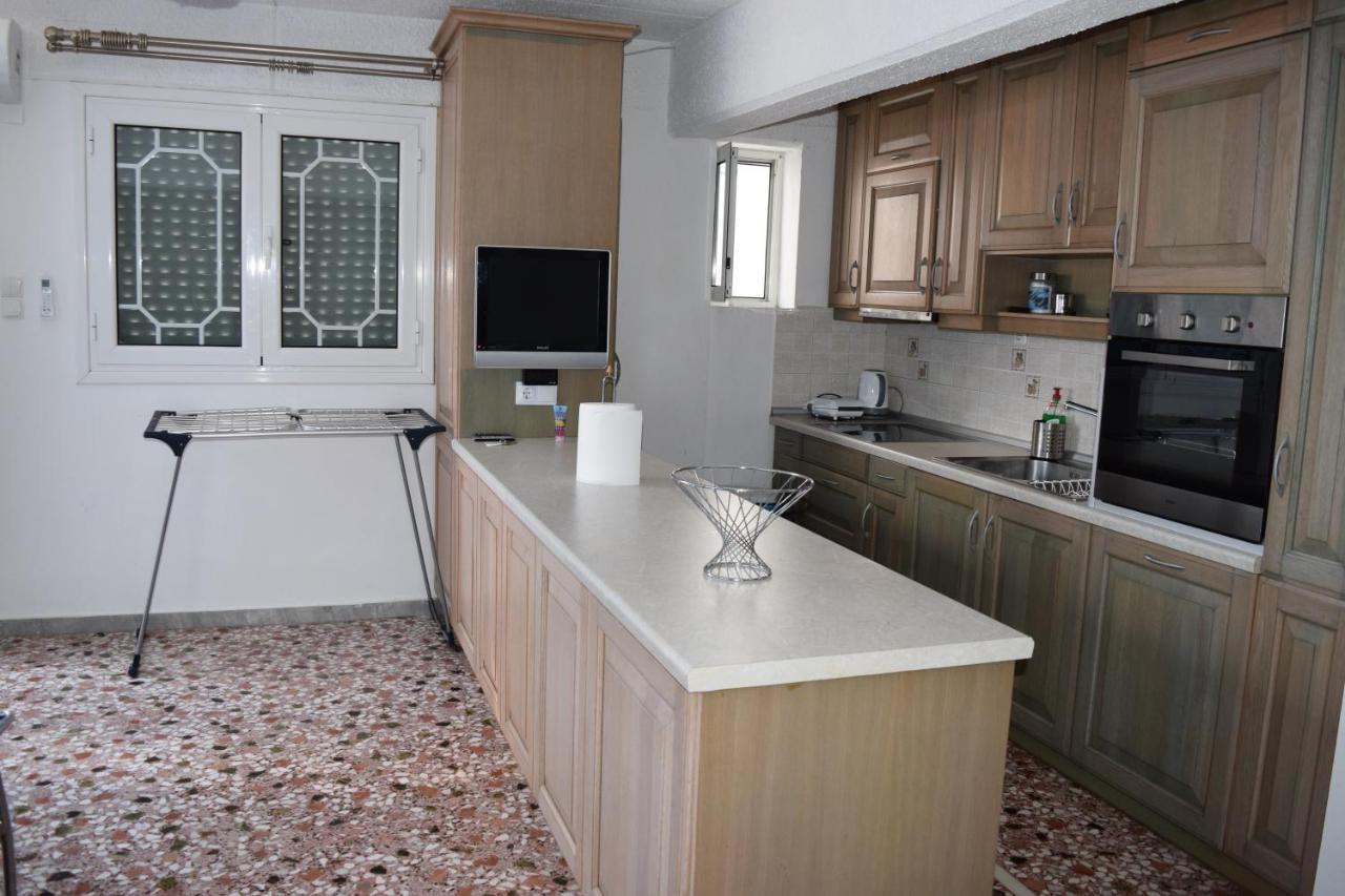 Venetsanou Ketsea 77 Apartment Kalamata Luaran gambar